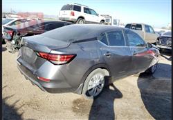 نیسان سێنترا